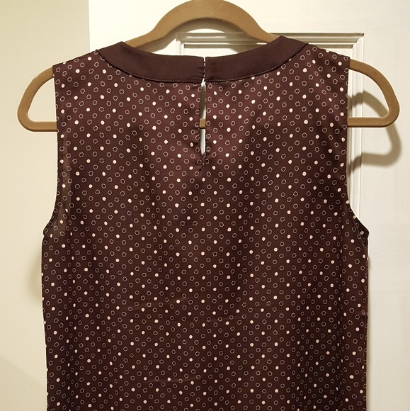 Ann Taylor small sleeveless blouse - Picture 4 of 7